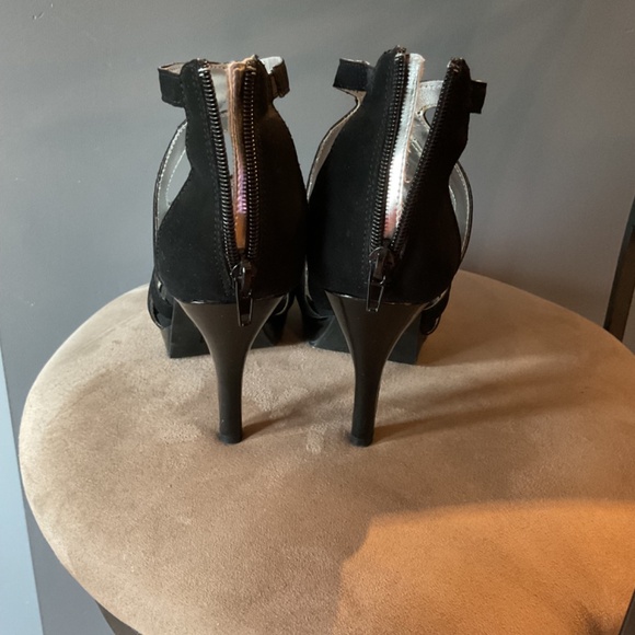 Black Cage Heels - Picture 4 of 8